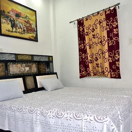 S. K. Guest House Bikaner Buitenkant foto